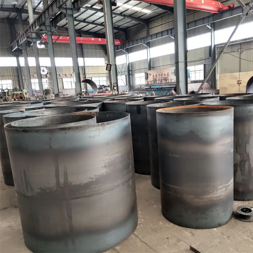 选择儋州钢护筒的材质时考虑哪些条件？